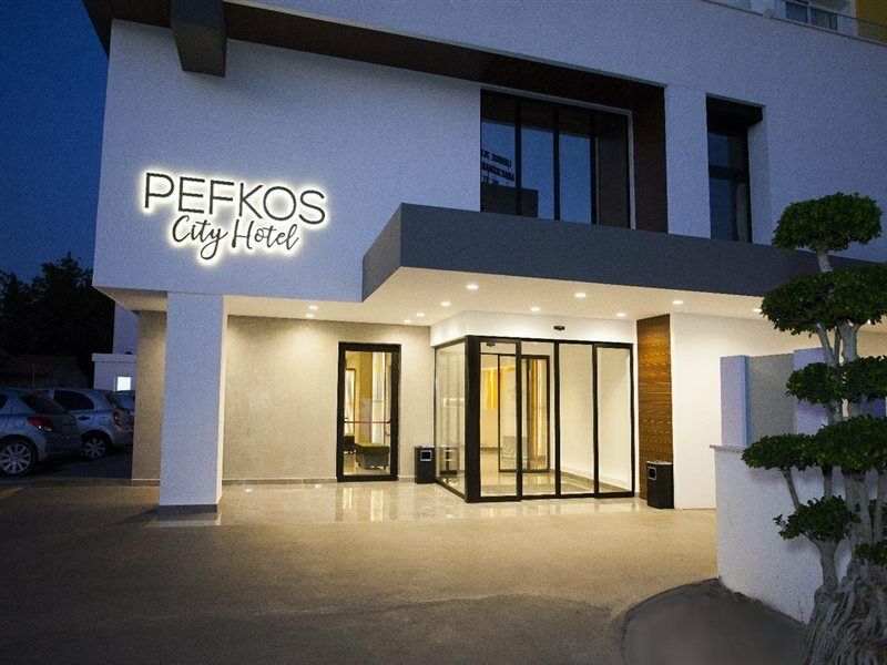 Pefkos City Hotel リマソール エクステリア 写真